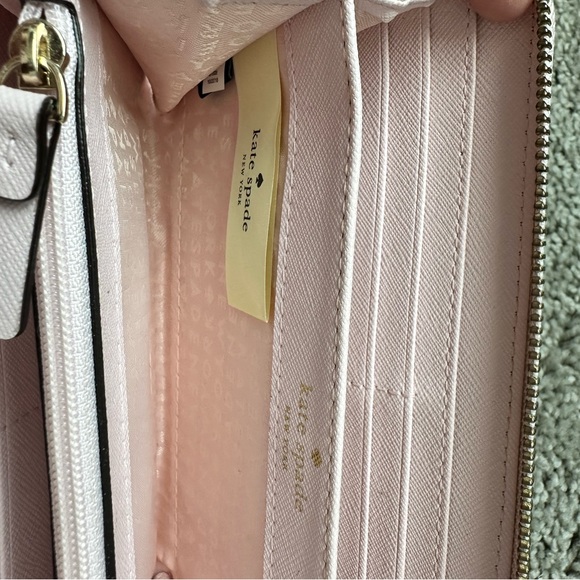 Kate Spade pink wallet - Picture 6 of 6